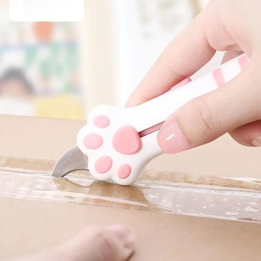Cute Cat Paw Sharp Box Cutter: Mini Portable Cat Claw Utility Knife — View 3