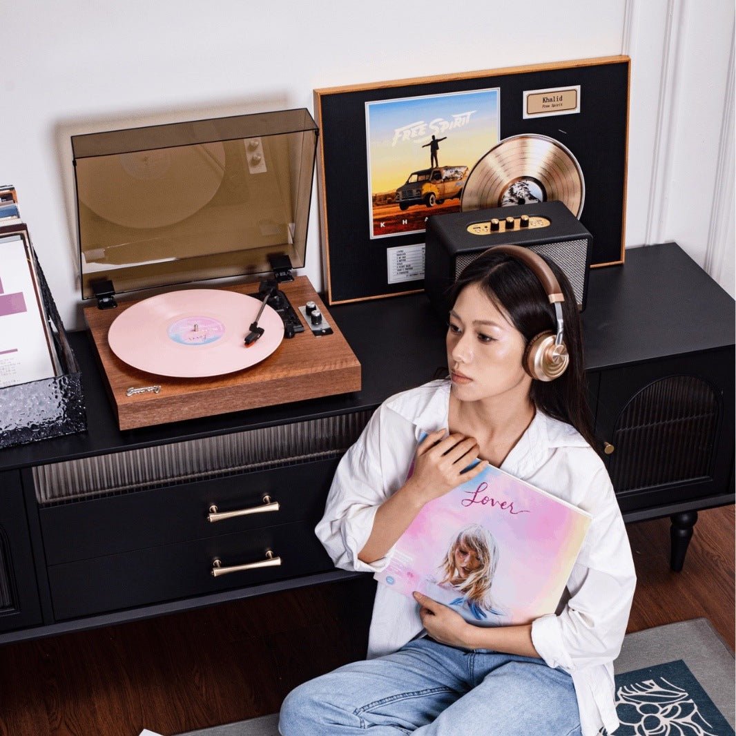 Retro Bluetooth Vinyl Record Player Built - in Speakers Walnut Wood Belt Drive Turntable - GiftWave.co